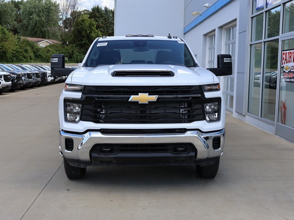 2025 Chevrolet Silverado 3500HD Work Truck photo 4