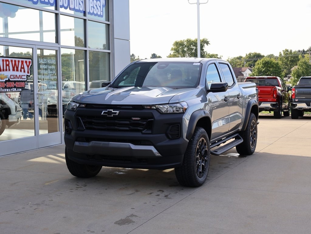 2026 Chevrolet Colorado Trail Boss photo 5