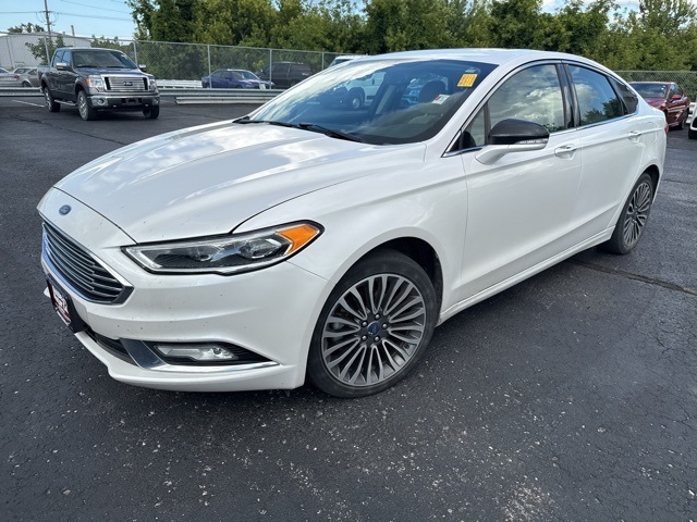 2017 Ford Fusion Titanium photo 2