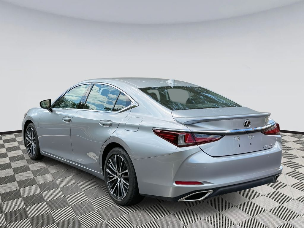 2022 Lexus ES 350 Base photo 4