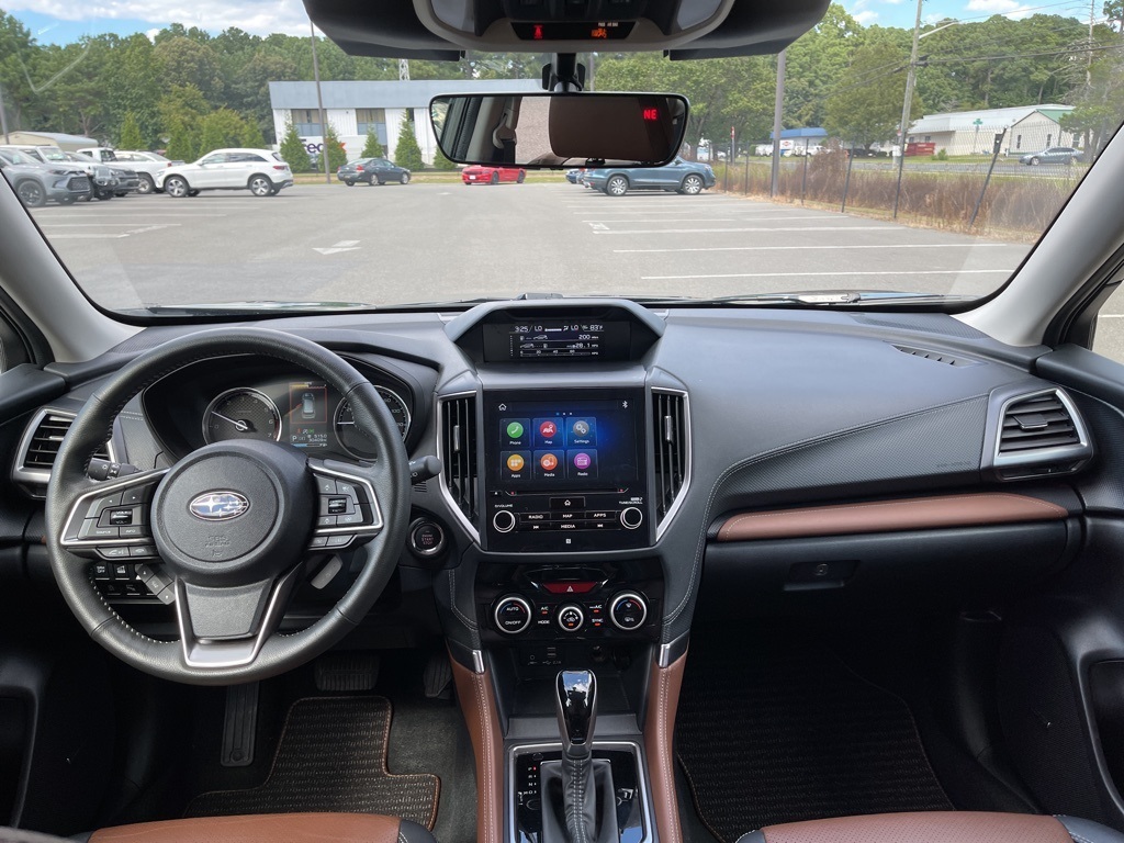 2022 Subaru Forester Touring photo 5