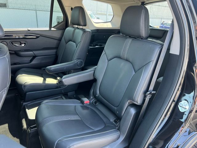 2023 Honda Pilot EX-L photo 8