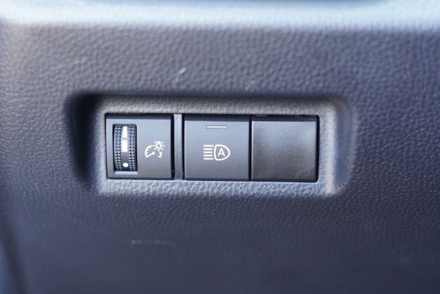 2024 Toyota RAV4 XLE photo 12
