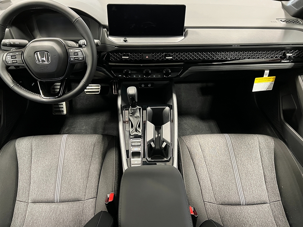 2025 Honda Accord Hybrid Sport photo 2