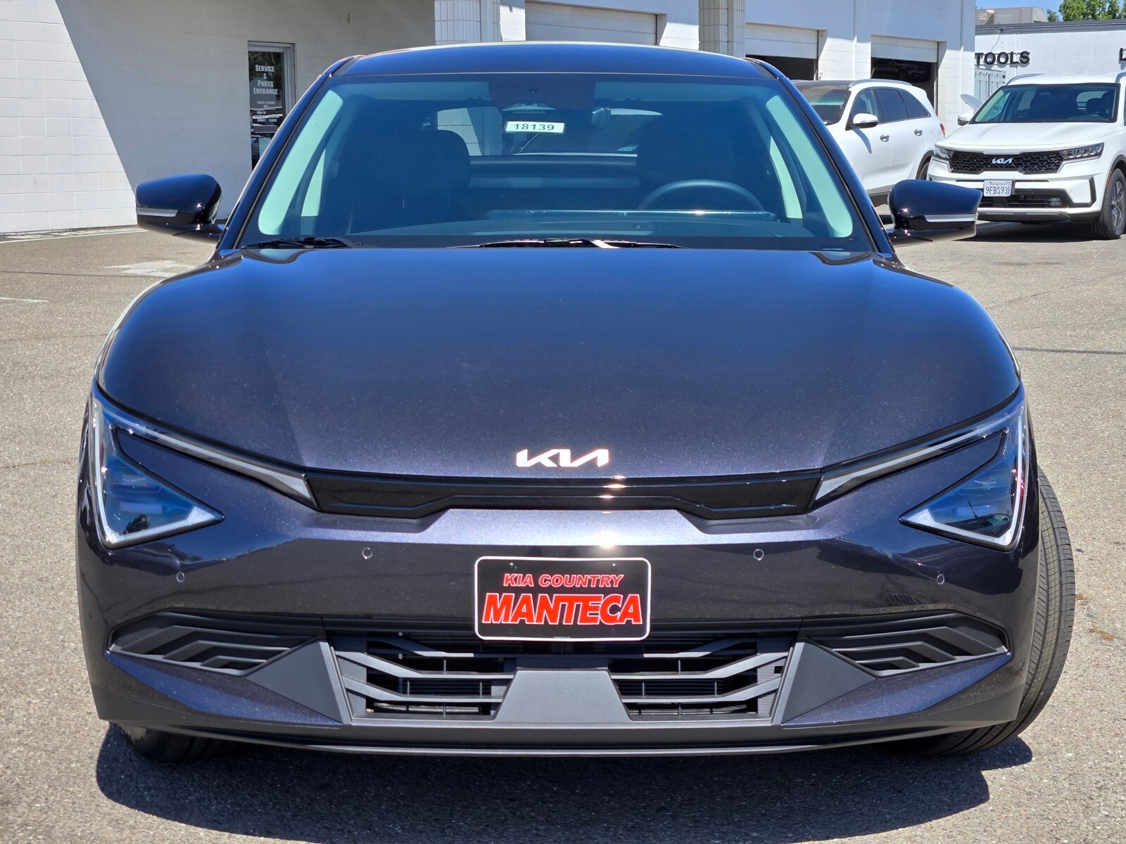 2025 Kia EV6 Light photo 2