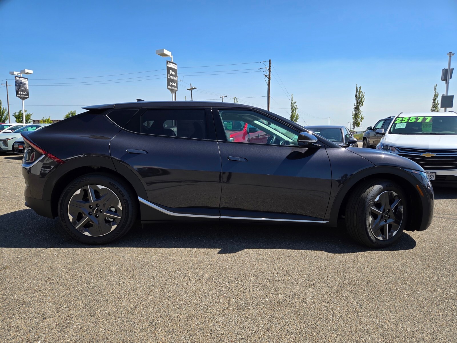 2025 Kia EV6 Light photo 3