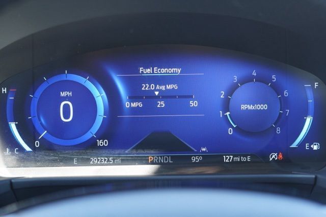 2022 Ford Escape SEL photo 13