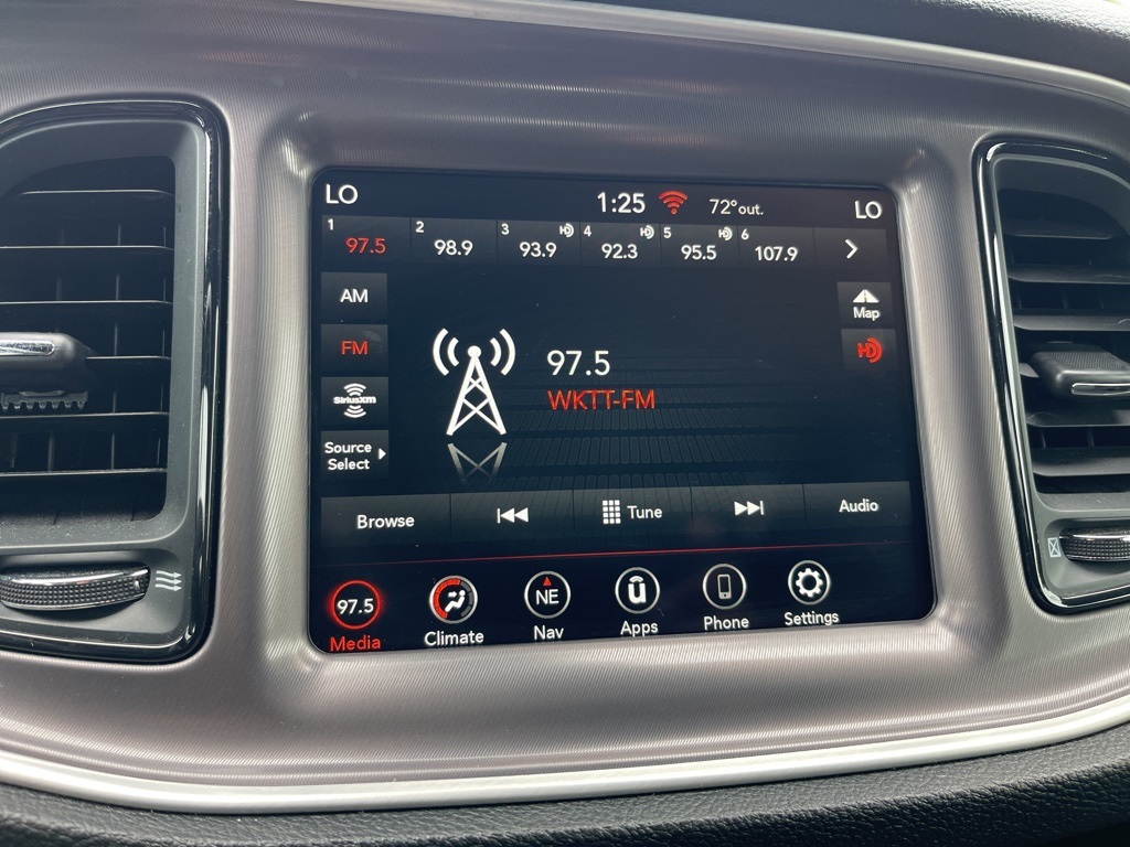 2022 Dodge Challenger GT photo 3