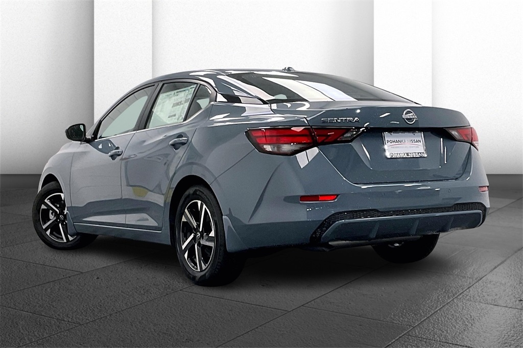 2025 Nissan Sentra SV photo 3