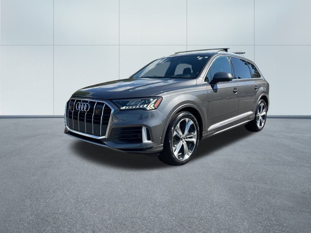 2021 Audi Q7 55 Prestige photo 2