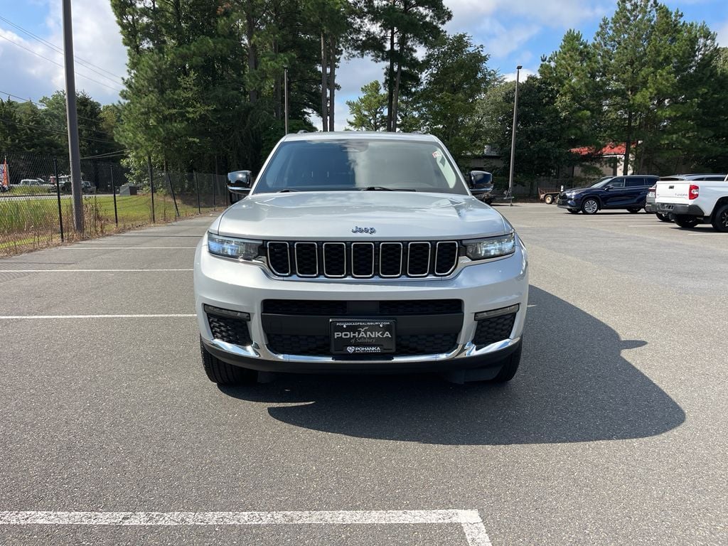 2021 Jeep Grand Cherokee Limited photo 3