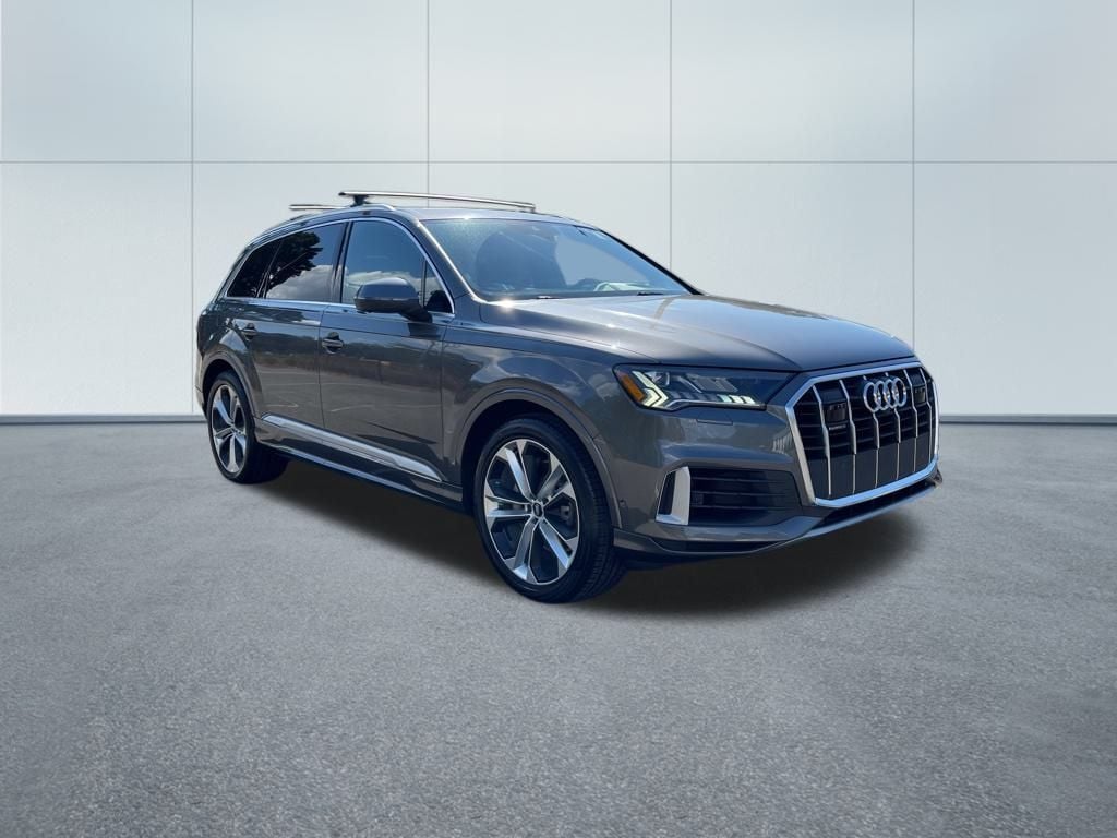 2021 Audi Q7 55 Prestige photo 4