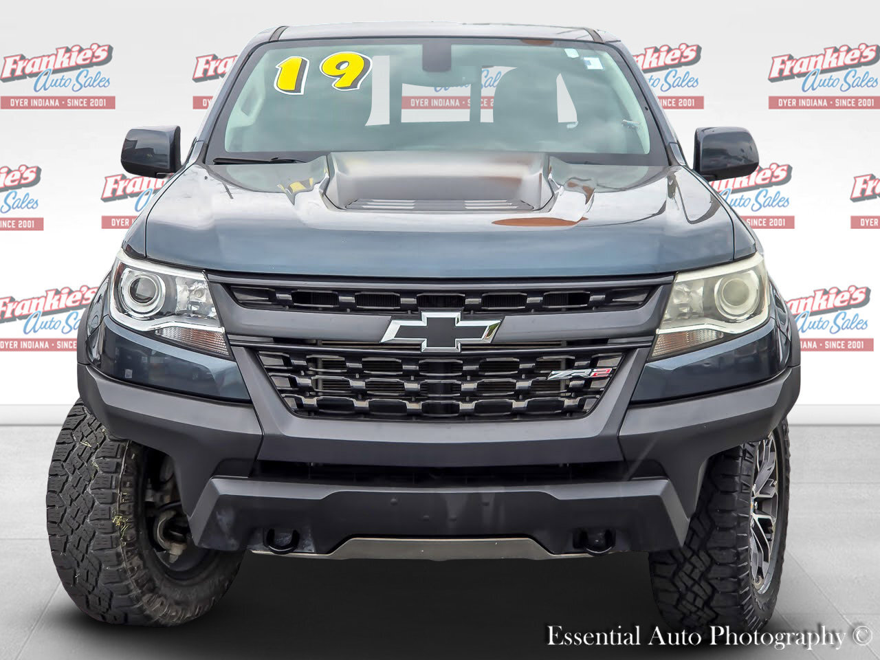 2019 Chevrolet Colorado ZR2 photo 3