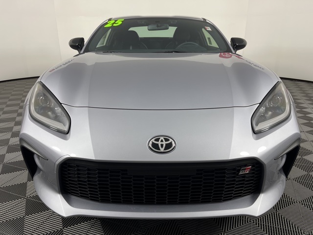 2025 Toyota GR86 Premium photo 2