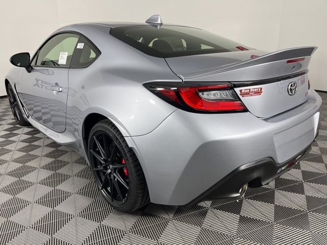 2025 Toyota GR86 Premium photo 4