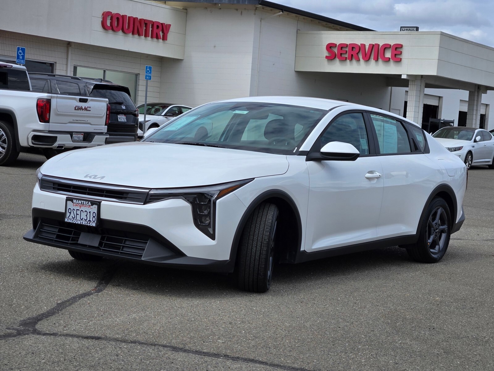 2025 Kia K4 LXS photo 4