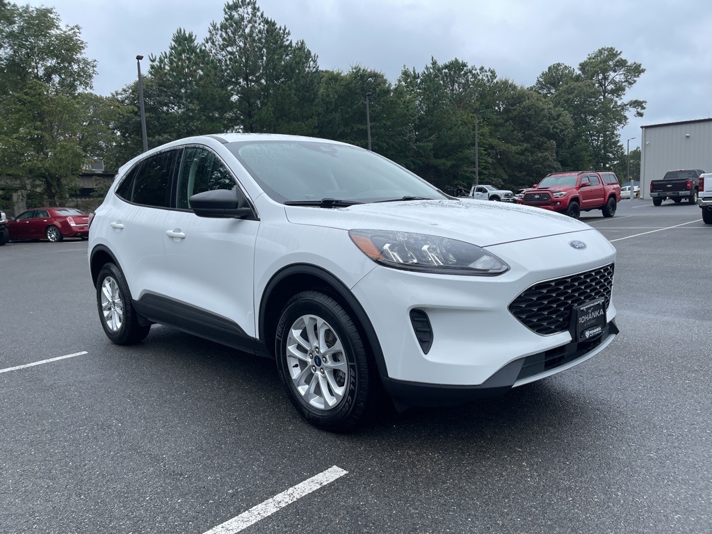 2022 Ford Escape SE photo 3
