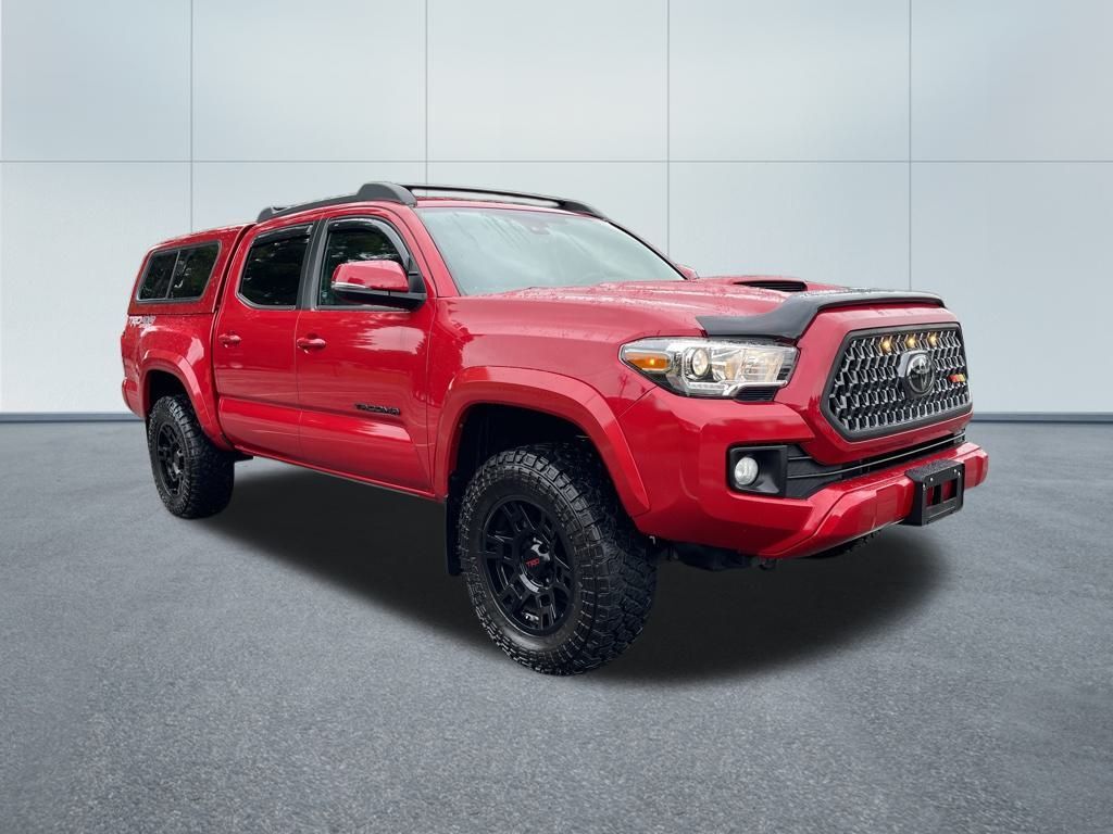 2019 Toyota Tacoma TRD Sport V6 photo 3