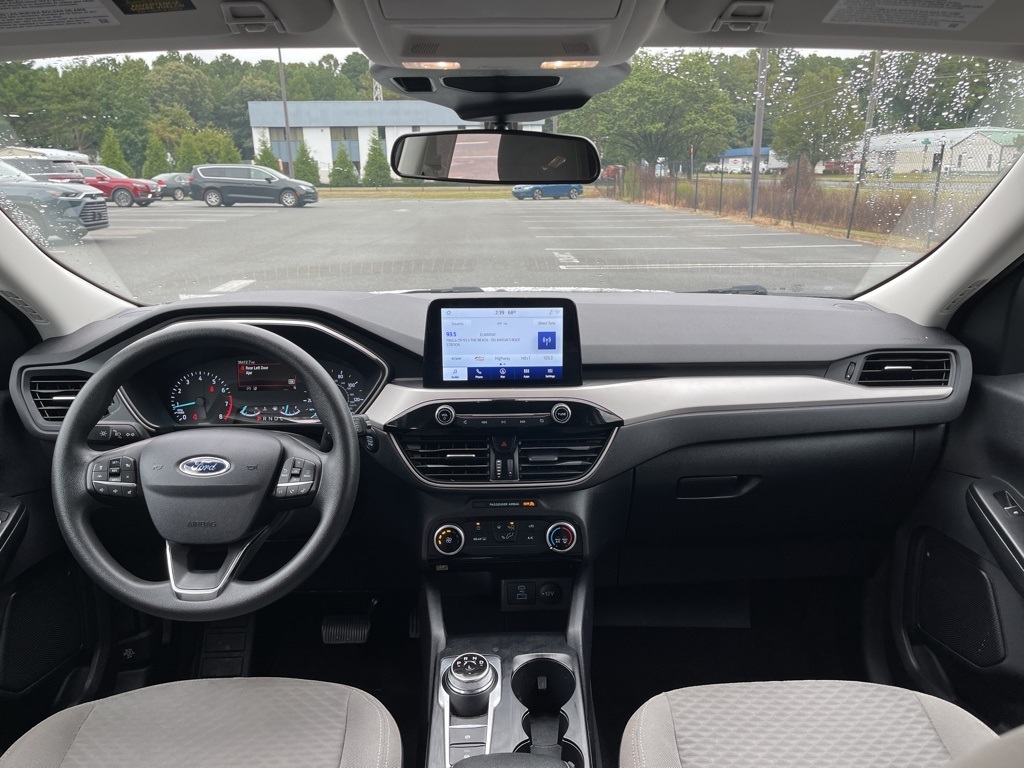 2022 Ford Escape SE photo 4
