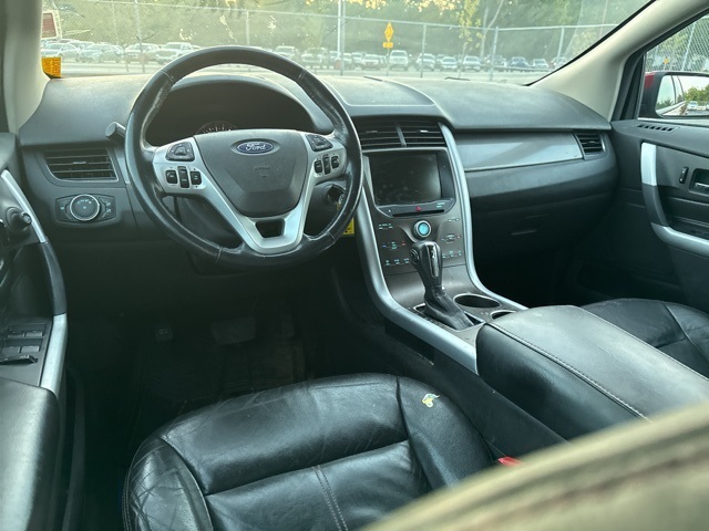 2013 Ford Edge SEL photo 4