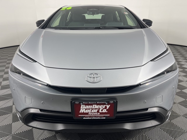 2026 Toyota Prius LE photo 2