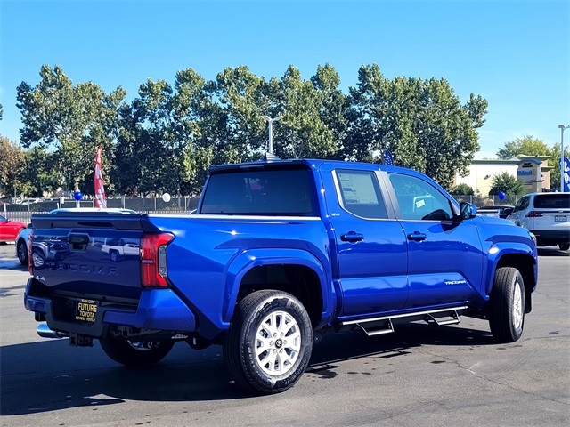 2025 Toyota Tacoma SR5 photo 4
