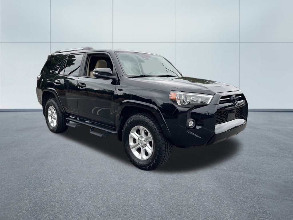 2022 Toyota 4Runner SR5 Premium photo 3