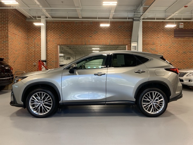 2025 Lexus NX 350 Premium photo 5