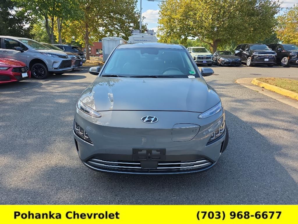 2022 Hyundai Kona Electric Limited photo 2