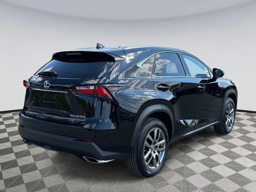 2015 Lexus NX 200t Luxury photo 2