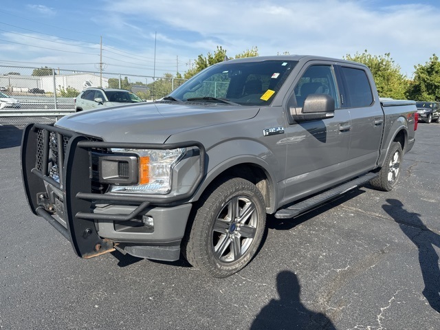 2018 Ford F-150 XLT photo 2