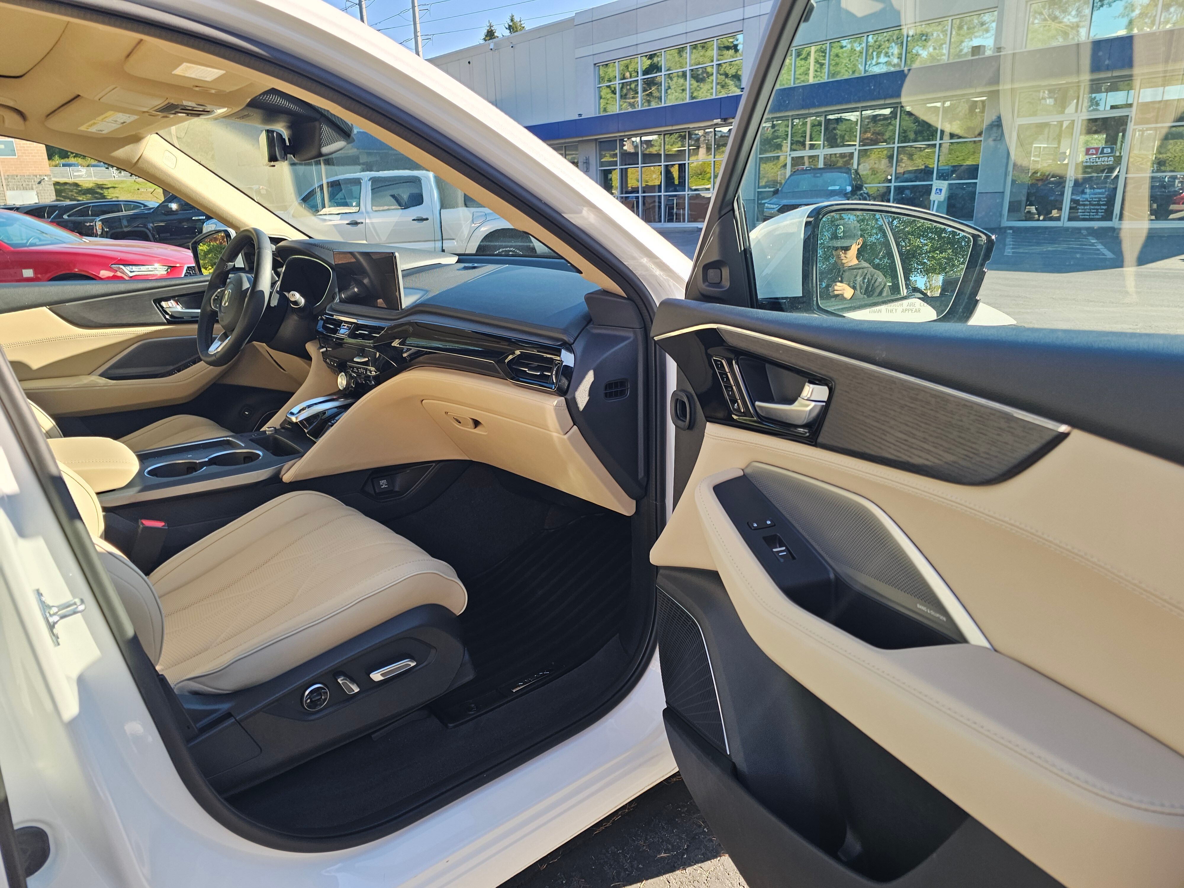 2025 Acura MDX Advance photo 4