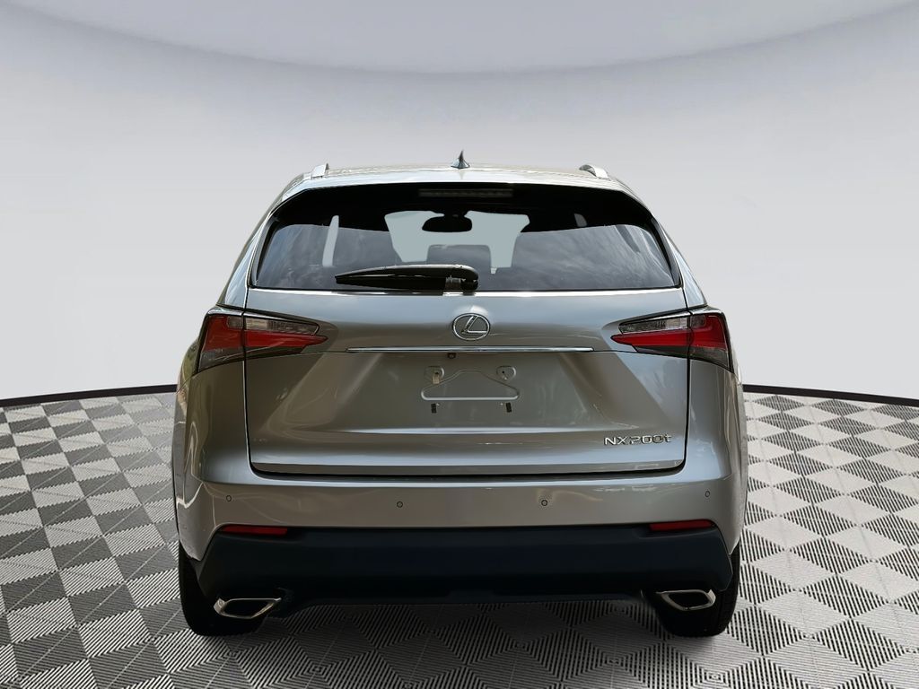 2015 Lexus NX 200t Luxury photo 3