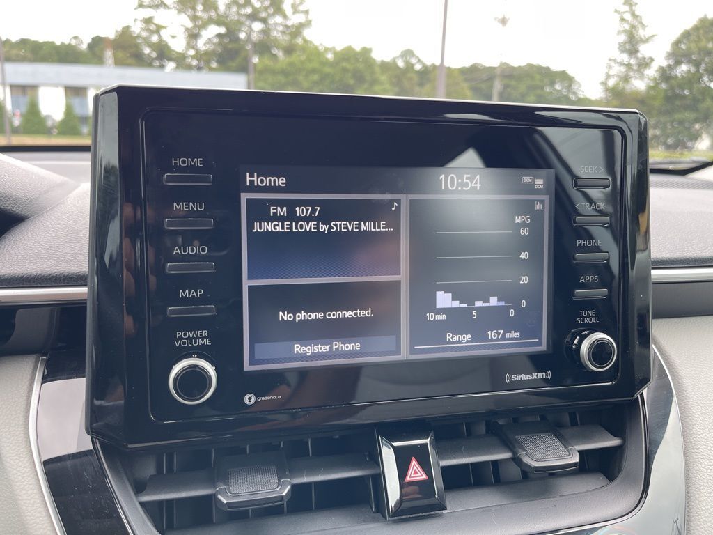 2022 Toyota Corolla Cross L photo 6