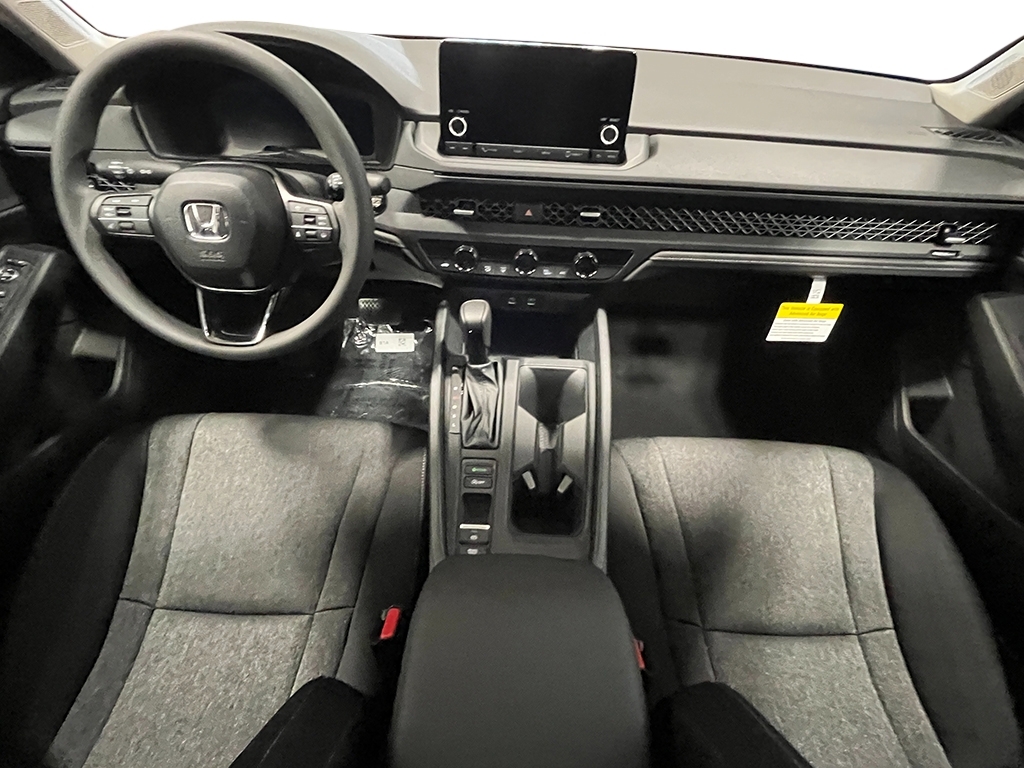 2025 Honda Accord SE photo 2