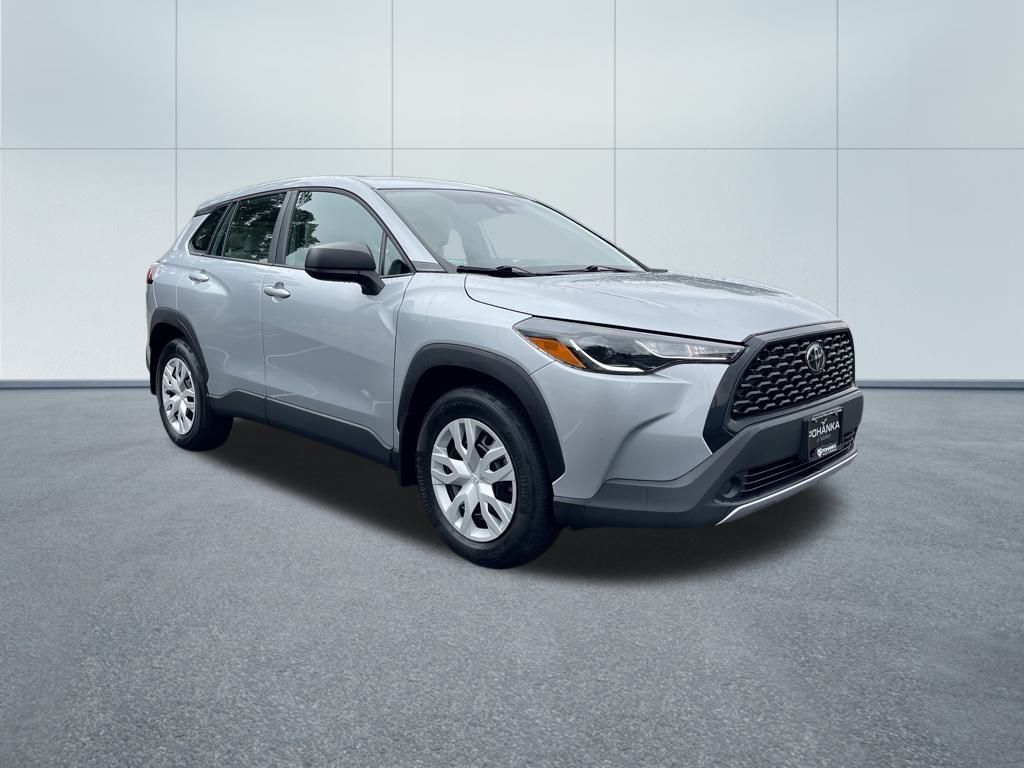 2022 Toyota Corolla Cross L photo 4