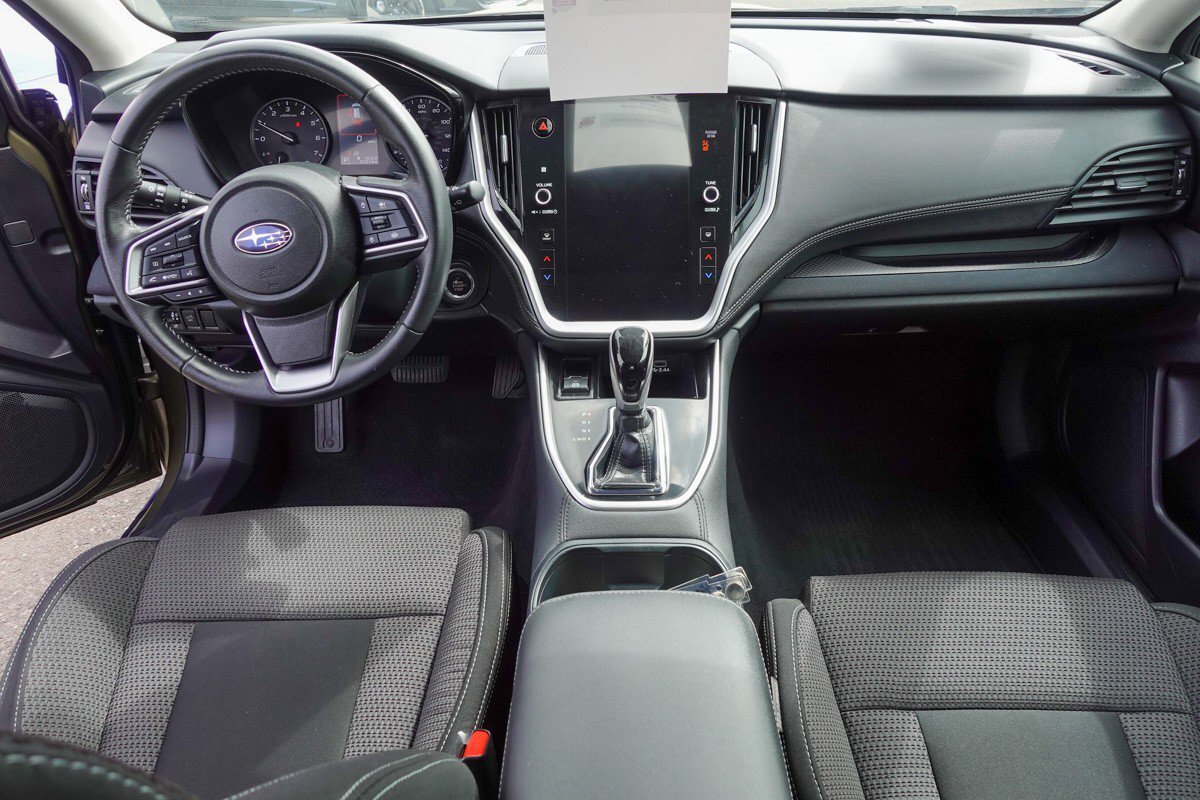 2024 Subaru Outback Premium photo 5