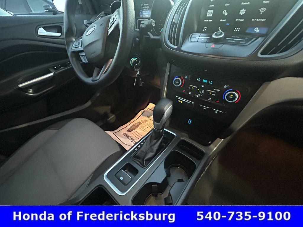 2018 Ford Escape SE photo 2