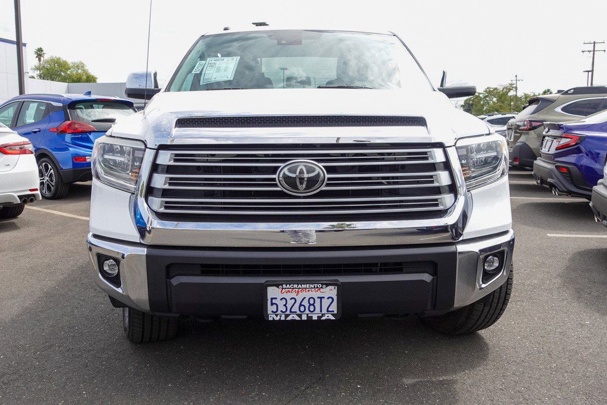 2019 Toyota Tundra Limited CrewMax photo 2