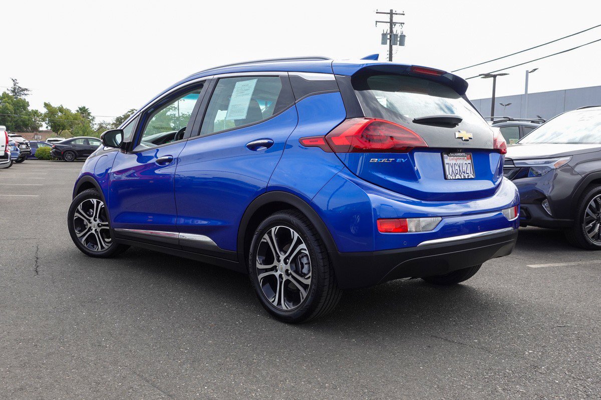 2017 Chevrolet Bolt EV Premier photo 6