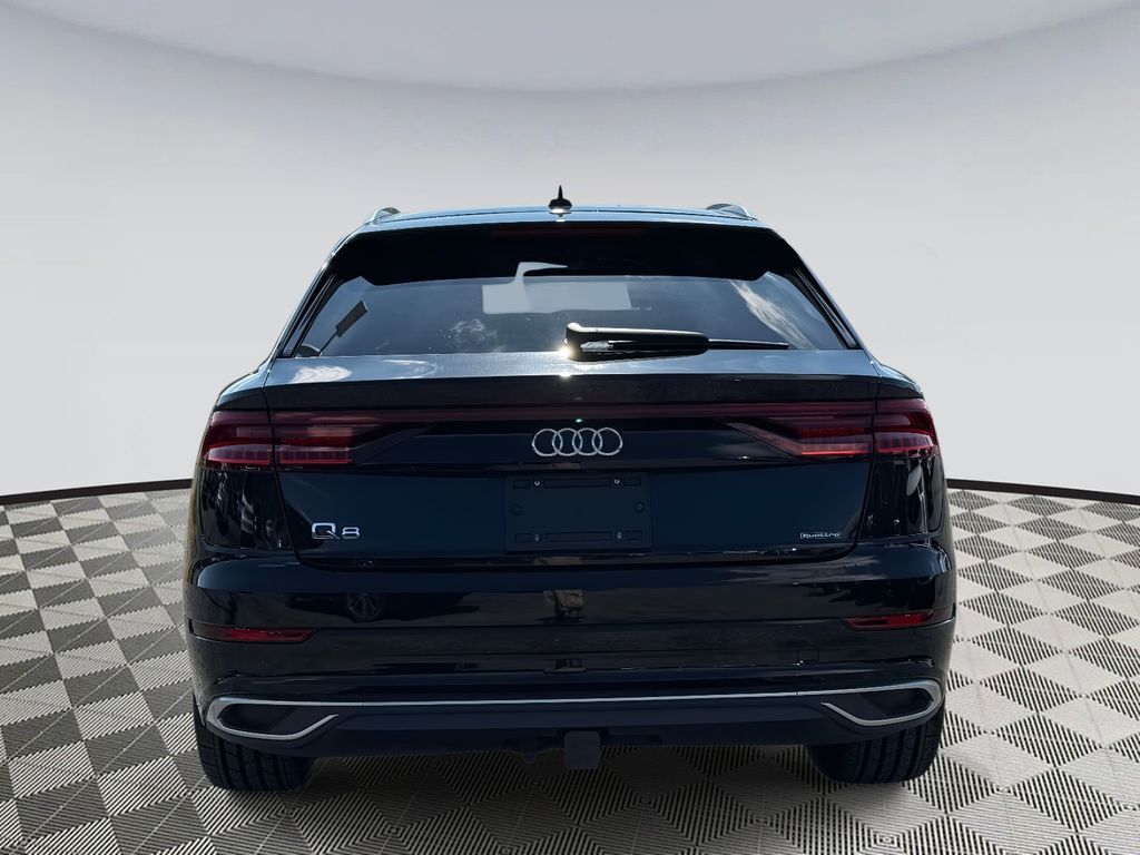 2023 Audi Q8 Premium Plus photo 3