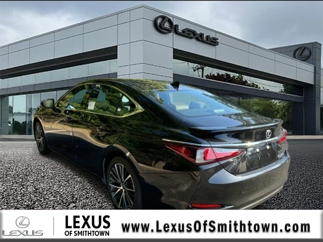 2025 Lexus ES 350 photo 6
