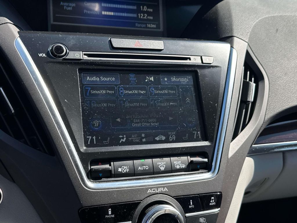 2016 Acura MDX SH-AWD photo 5