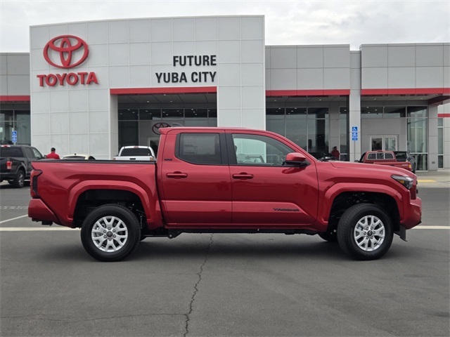 2025 Toyota Tacoma SR5 photo 3