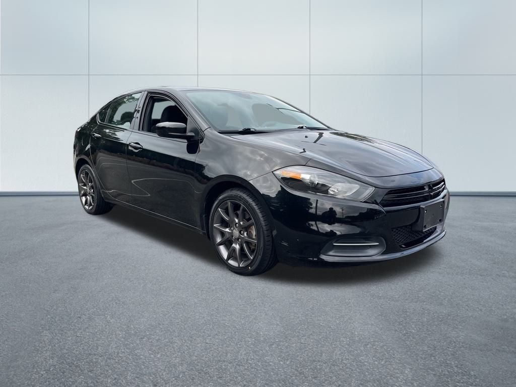 2015 Dodge Dart SE photo 4