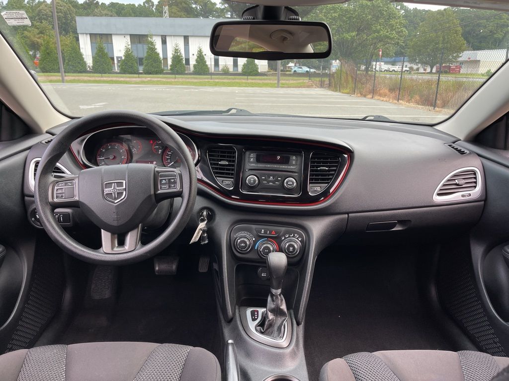 2015 Dodge Dart SE photo 5