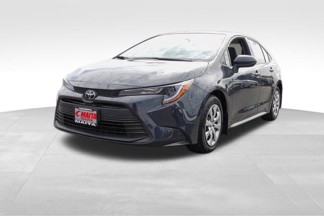 2023 Toyota Corolla LE photo 3