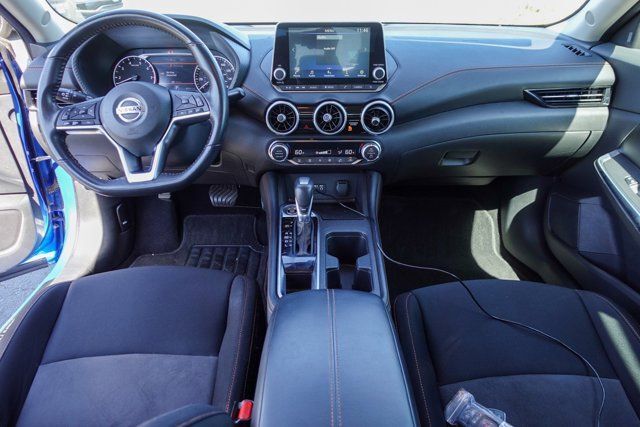 2021 Nissan Sentra SR photo 6