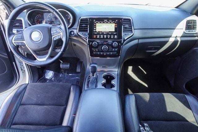 2022 Jeep Cherokee Laredo X photo 3