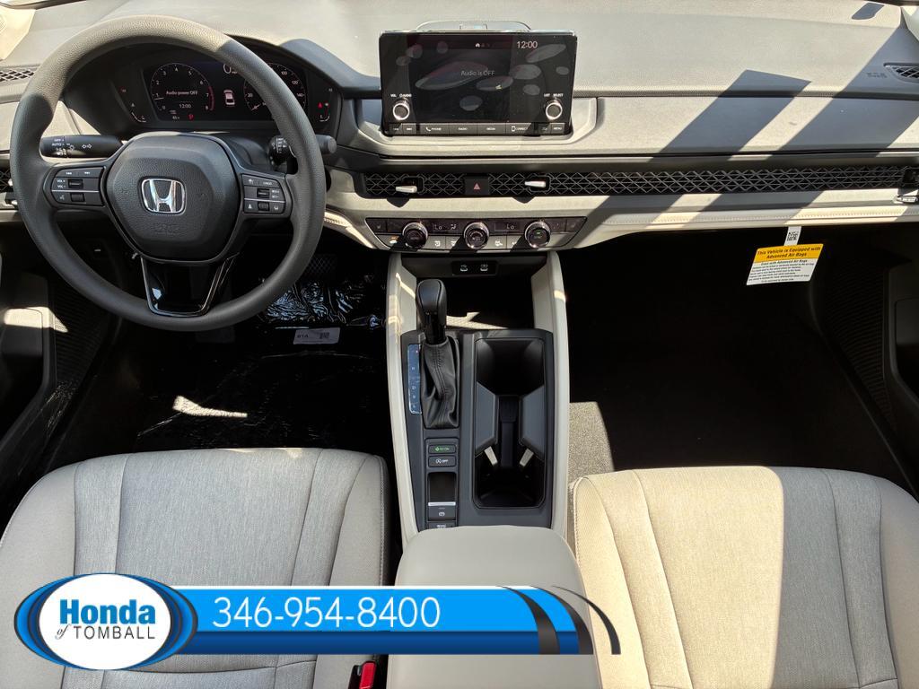 2025 Honda Accord SE photo 2
